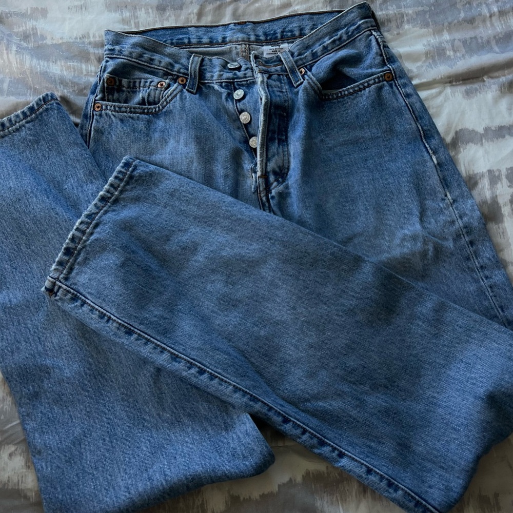 Levi jeans